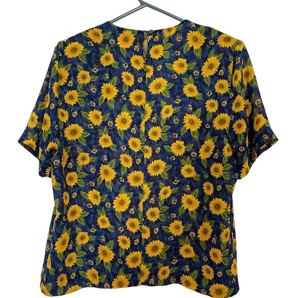 Susan Graver Short Sleeve Yellow Sunflower Print Top Size Large - Picture 4 of 6